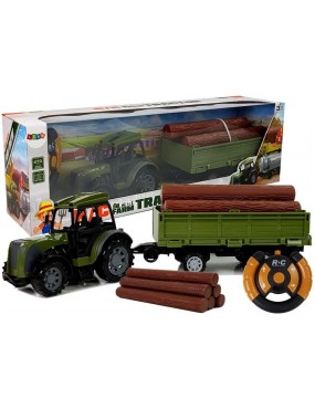Zielony Traktor z Przyczepą...