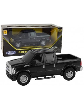 Samochód Ford F-350 Pick Up...